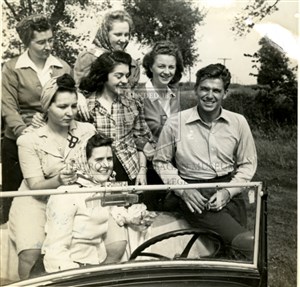 Image description is not available for 1941.016